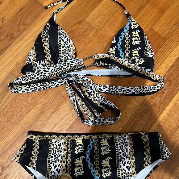 Chain inspired bikini - Picture 5 of 5